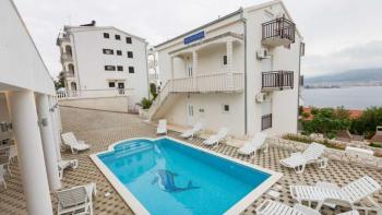 Apart-Hotel mit Schwimmbad auf Ciovo, 100 Meter vom Meer entfernt 