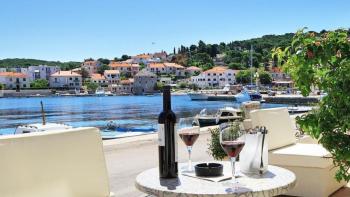 Hotel of the 4**** stars on the 1st line to the sea on Brac island 