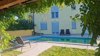 House of the two parts in Perci, Poreč area, with swimming pool  