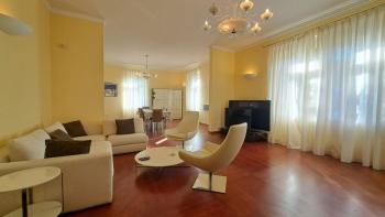Apartment in the very centre of Opatija, 200 meters from the sea 