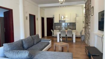 Appartement Ližnjan, parfait pour la location 