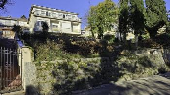 Villa on the 1st line for sale in Crikvenica 