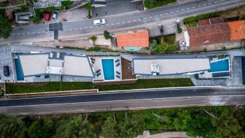 Paketverkauf – zwei neue Villen mit Schwimmbad, Wellness – in Moscenicka Draga 