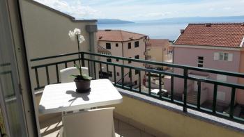 3*** apart-hotel with swimming pool on Makarska riviera 