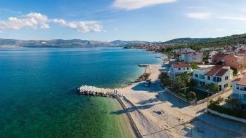 Nouveaux appartements à Ciovo à 350 mètres de la mer 