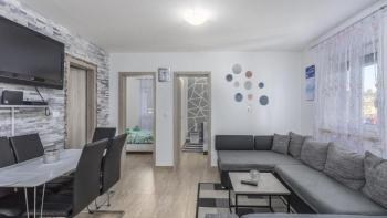 Charming 2-bedroom apartment in Novigrad, Istria 