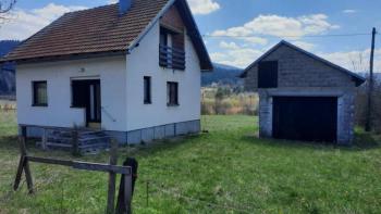 Kleines gemütliches Haus in Lika, Jesenice 