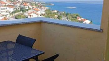 Appartement pas cher à Povile, Novi Vinodolski, avec vue sur la mer 