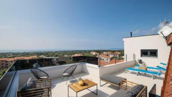 Luxury new penthouse with sea view in Liznjan near Pula! 