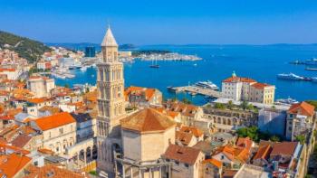 Velký byt na prodej ve Splitu 150 metrů od moře 