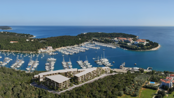 Amazing 1st line new residence by yachting marina near Pula 