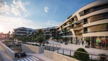 Luxus 3 hálószobás duplex penthouse apartman 150 méterre a tengertől Porecben! 