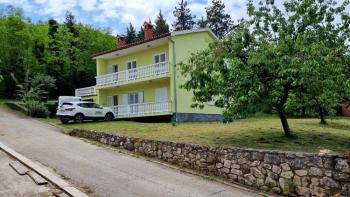 Comfortable house with a spacious garden of 1922 sq.m. in Labin area 