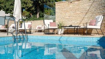 Boutique hotel in Tisno, 1st line to the sea 