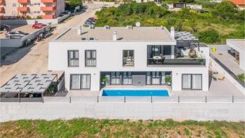 Exklusive Villa in der Nähe der Stadt Pula, perfekt, um 365 Tage im Jahr in Kroatien zu leben 
