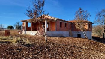 Útulná nová vila v Tinjan, v srdci Istrie 