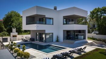 A heavenly beauty with a panoramic view of the sea in Rakalj, for sale 