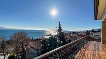 Dom w Volosko, Opatija, z zapierającym dech w piersiach widokiem na morze, na sprzedaż 