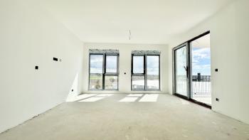 Top-quality 2-bedroom apartment with balcony in a new building im Umag, for sale 