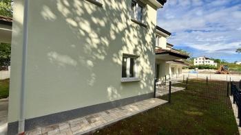 Terraced house, new building in Viskovo, Rijeka, with garden, for sale 