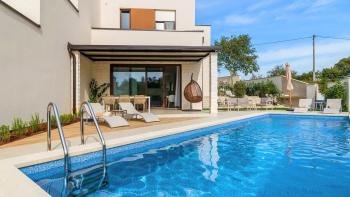 Maison moderne jumelée à Svetvinčenat, à vendre 