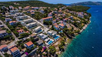 One of eight new modern villas on Ciovo within seafront community 