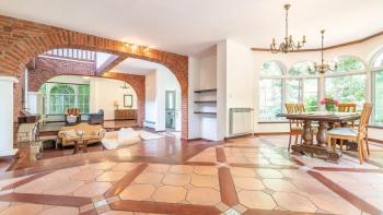 Záhřeb, Maksimir, unikátní luxusní vila 532,50 m2, na prodej 