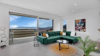 Luxury apartment with great sea panorama 