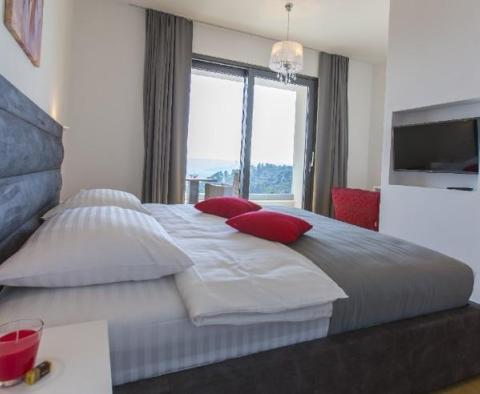 Four super-modern villas with swimming pools on Makarska riviera with panoramic sea view - pic 12