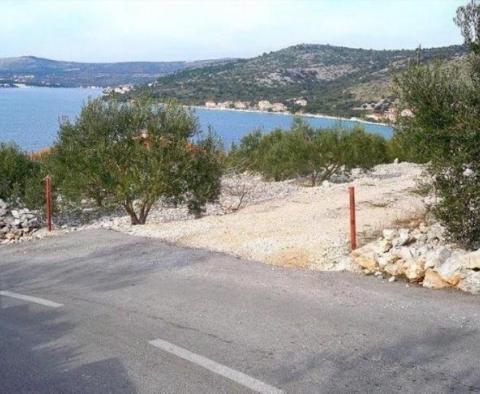 Ein wunderschönes, urbanisiertes Grundstück mit herrlichem Meerblick, Ražanj, Sibenik - foto 10