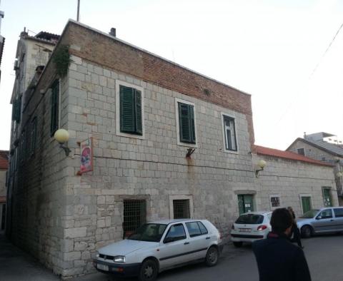 Investment project, North and Middle Dalmatia, Split, 1000 sq.m, 1 000 000 € - pic 3