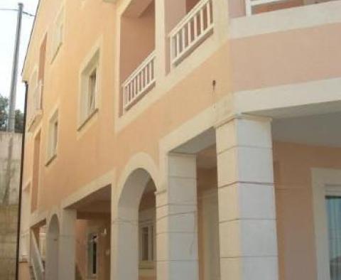 Продается очень интересная недвижимость в Неуме недалеко от моря - фото 4