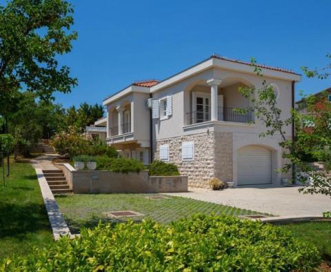 Wunderschöne Villa in der Gegend von Vodice mit herrlichem Meerblick! - foto 42