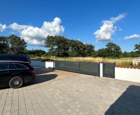 Wonderful home for your family in Vodnjan, with swimming pool - pic 17