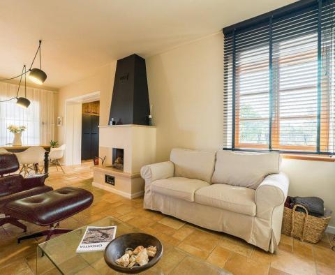 Wunderschöne 5*****-Sterne-Villa im rustikalen Stil, 100 m vom Meer entfernt! - foto 56