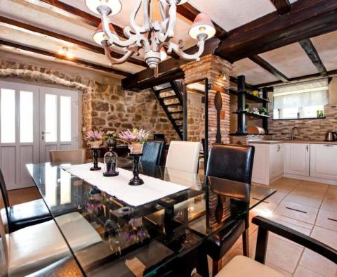 Charming rustic villa on a beautiful terrain of 2825 sq.m. - pic 9