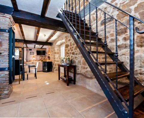 Charming rustic villa on a beautiful terrain of 2825 sq.m. - pic 14