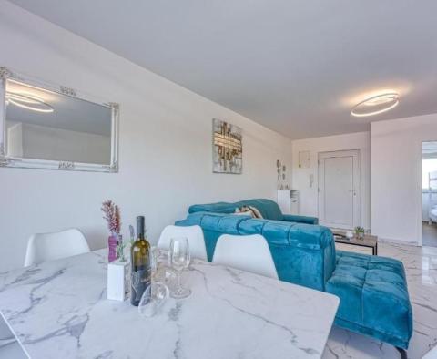 Obniżona cena! Dwa luksusowe apartamenty w Umag, z widokiem na morze, na sprzedaż! - pic 5