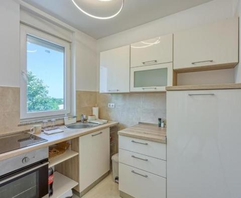 Obniżona cena! Dwa luksusowe apartamenty w Umag, z widokiem na morze, na sprzedaż! - pic 24