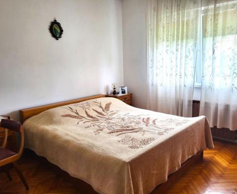 Dům se 4 apartmány na prodej v Umagu, pouze 2 km od moře - pic 17