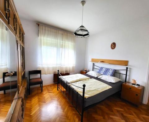 Dům se 4 apartmány na prodej v Umagu, pouze 2 km od moře - pic 23