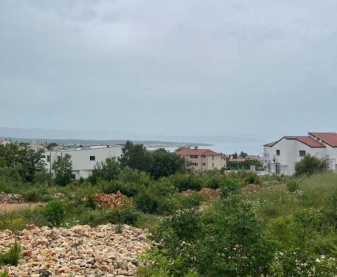 Строительный ландшафт с видом на море в Малинске на острове Крк - фото 2