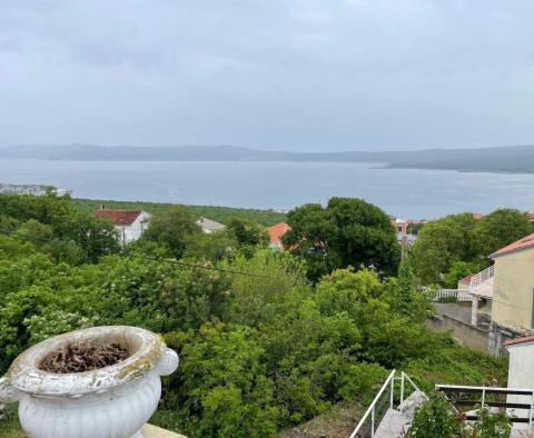 Maison à Crikvenica, avec une vue magnifique sur la mer et nécessitant une modernisation - pic 2