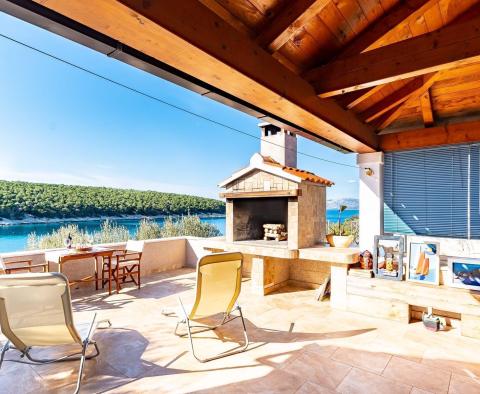 Ein Haus direkt am Meer in einer fantastischen Bucht auf der Insel Korcula, mit Bootsanlegeplatz davor - foto 8