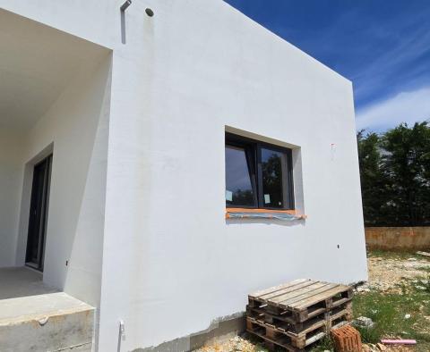 Erdgeschossvilla mit Swimmingpool in Svetvincenat - foto 19