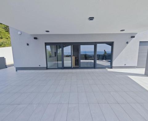 Parfaite nouvelle villa moderne avec vue sur la mer dans les environs de Crikvenica ! - pic 3