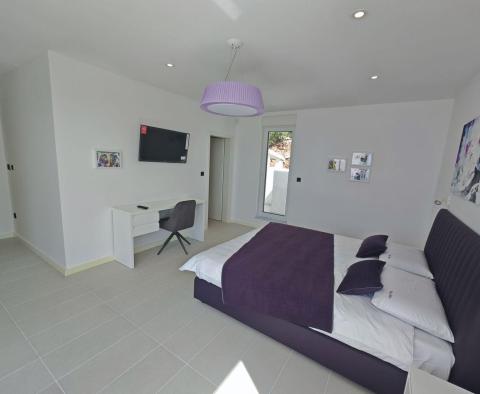 Parfaite nouvelle villa moderne avec vue sur la mer dans les environs de Crikvenica ! - pic 19