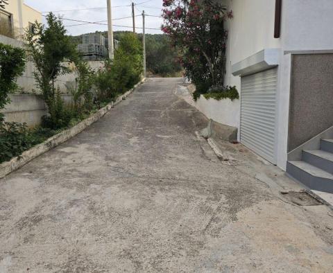 1st line villa on Čiovo, Trogir - pic 26