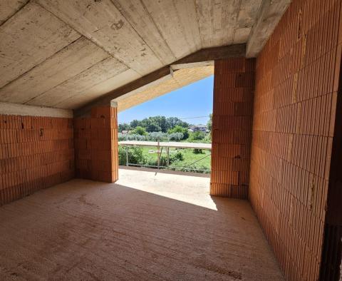 Villa in Marčana, for sale in Roh-Bau - pic 17