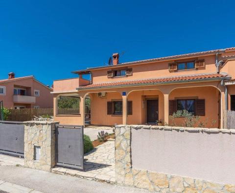 Villa in Loborika, Marčana, zu verkaufen - foto 13